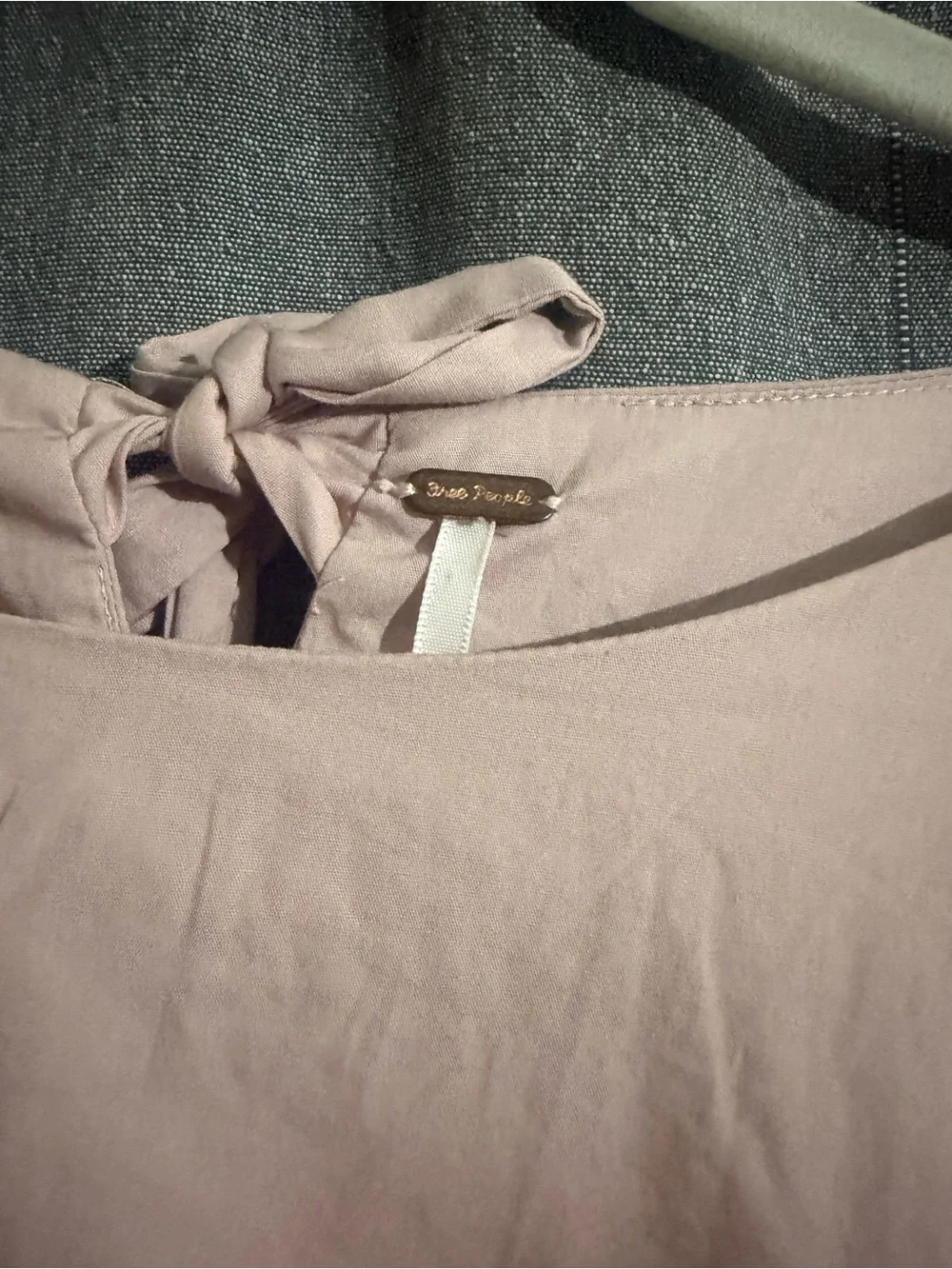 Free People light pale